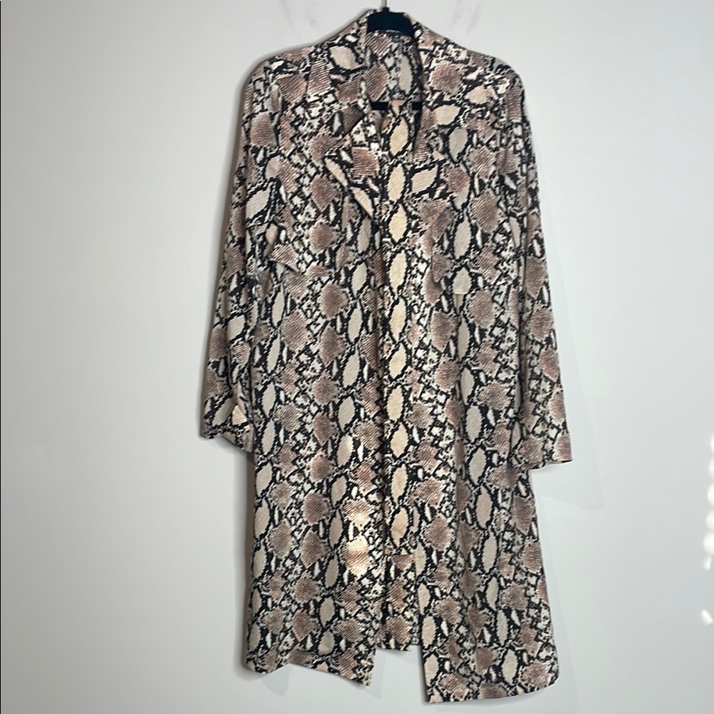 Lulus | Women’s Light Sheer Leopard Print Trench Style Topper w/ Belt Size M